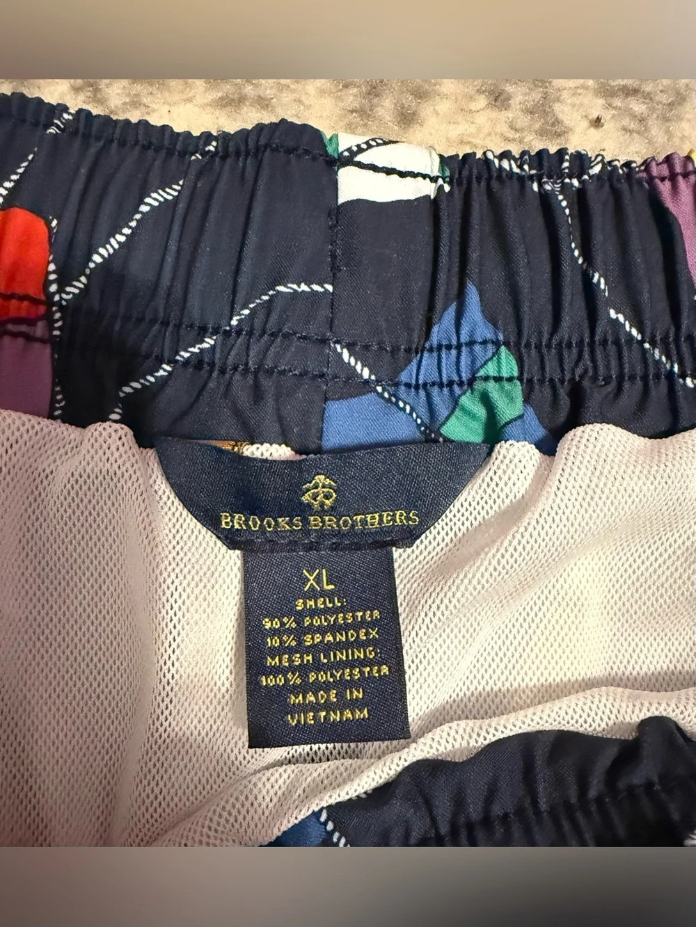 Brooks Brothers Men’s XL Nautical Flag Print Swim Trunks Shorts NWT